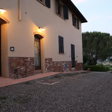 Feriehus Tognazzi - Dimora Bunny E Danny Villa del Monte (Siena)